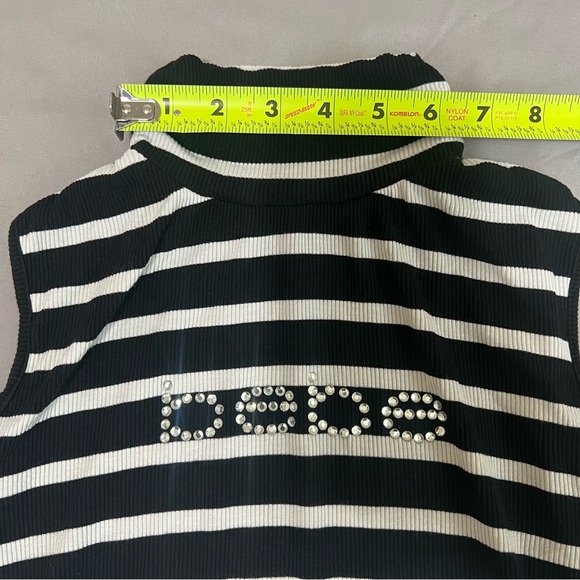 BeBe Logo Black and White striped Cold Shoulder Mock Neck Top long sleeves SZ M - Picture 11 of 11